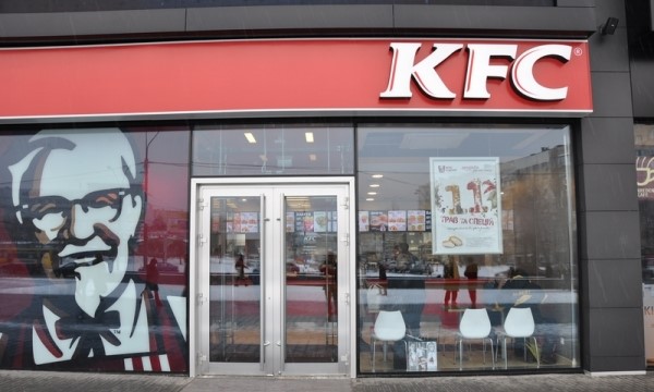 Застосування HPL панелей і декоративного ламінату Fundermax для ресторанів і кафе фото №20